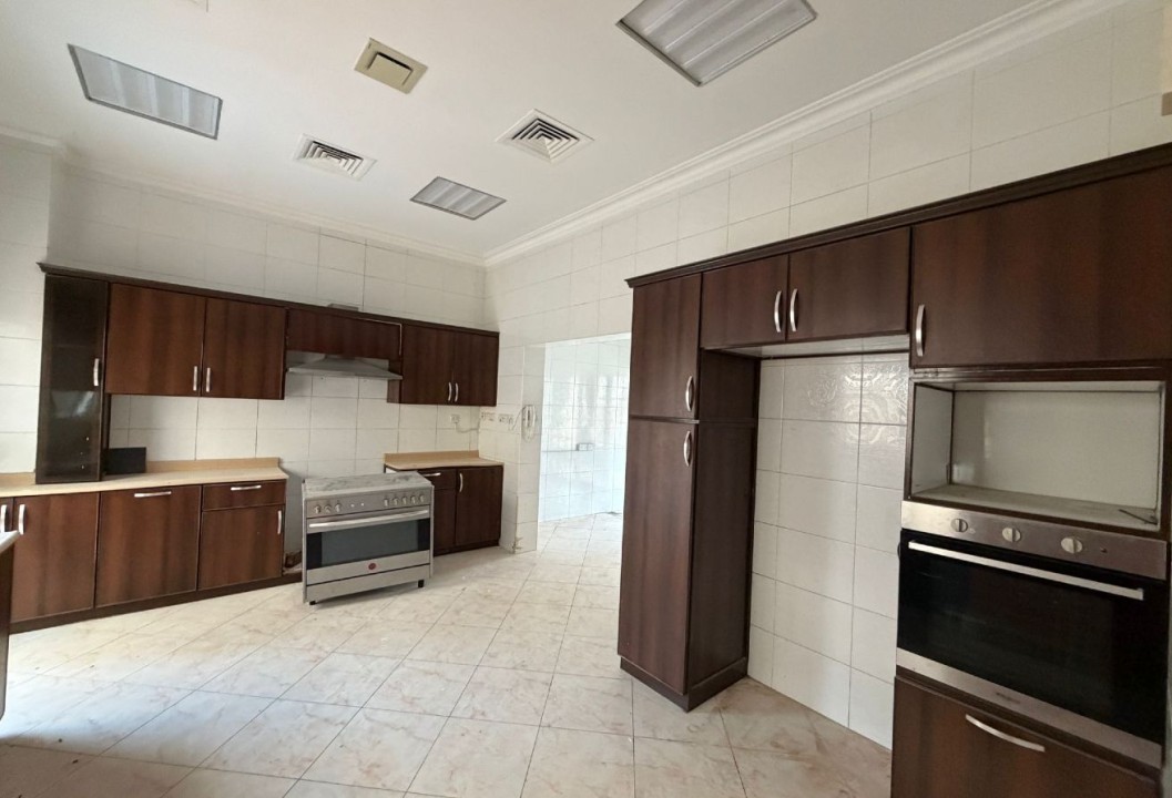 صورة فيلا للإيجار في الجفير #8292 5