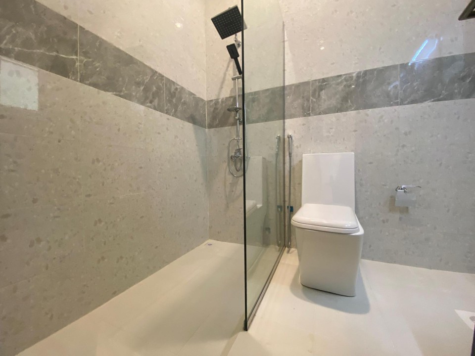 Villa for Sale in Buqwa Image #8372 8