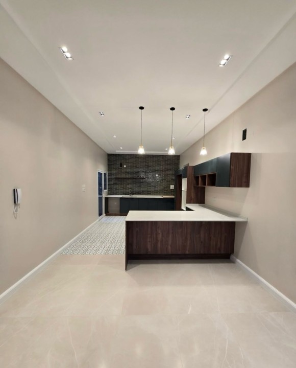 صورة فيلا للبيع في سار #8866 5