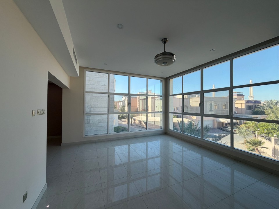 Villa for Sale in Hidd Image #8983 5