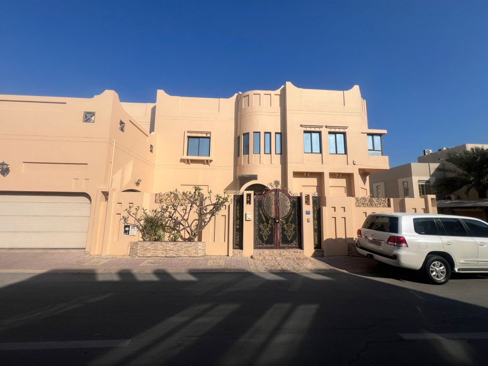 Villa for Sale in Hidd Image #9090 0