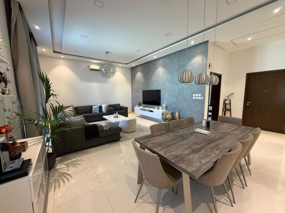 صورة شقة للبيع في ضاحية السيف #9656 0 