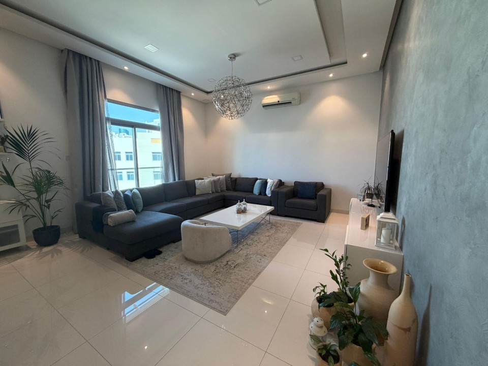 صورة شقة للبيع في ضاحية السيف #9656 1