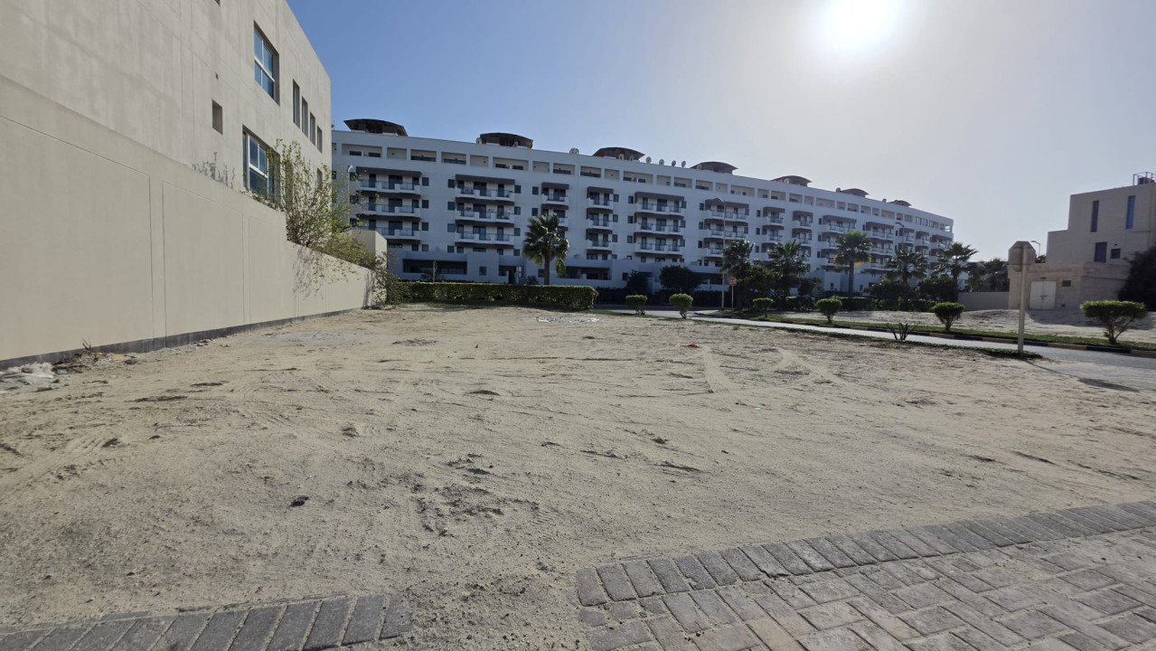 Land for Sale in Amwaj Island Image #9721 0