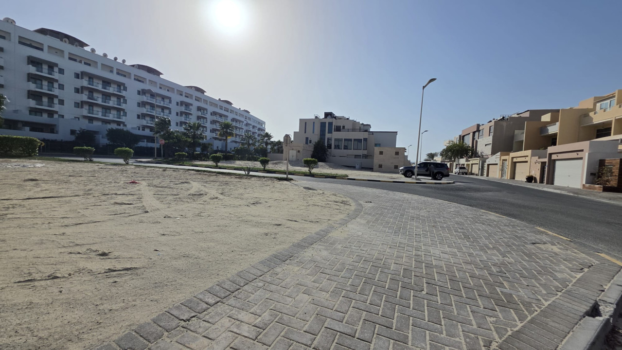 Land for Sale in Amwaj Island Image #9721 1