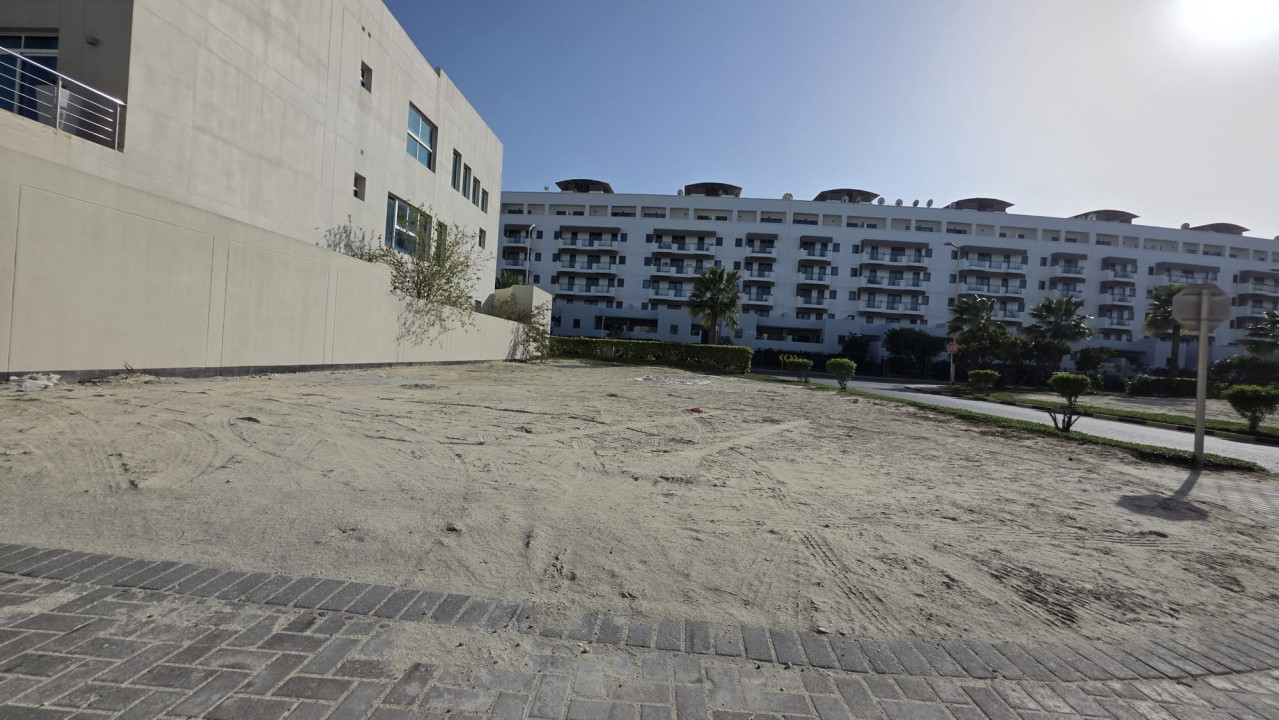 Land for Sale in Amwaj Island Image #9721 3