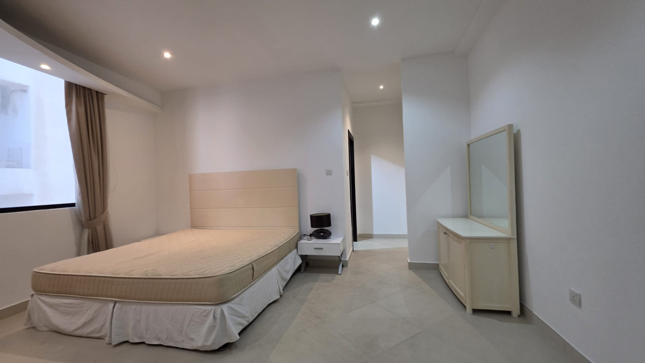 Apartment for Sale in Juffair Image #9723 3