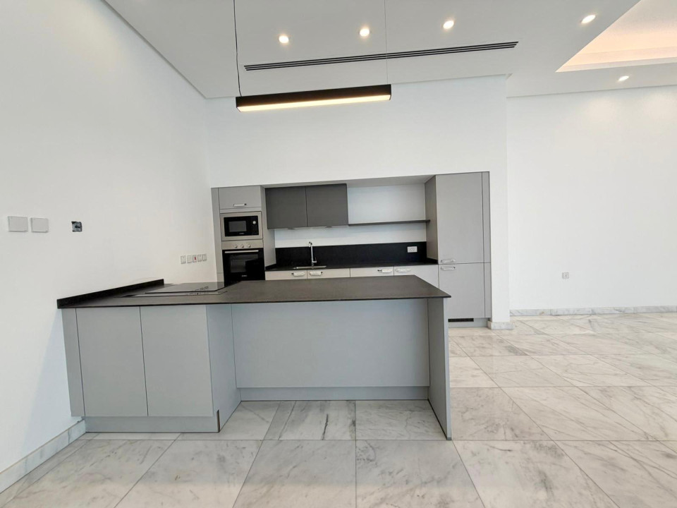 Villa for Sale in Sar Image #12141 4