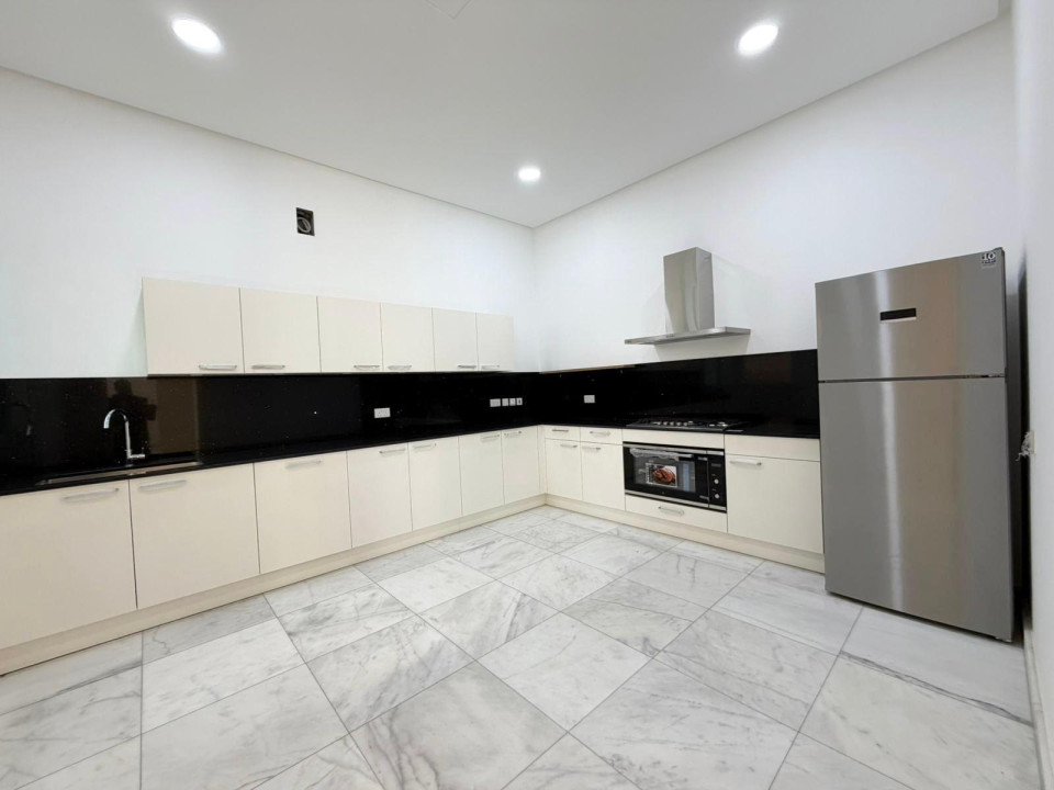 Villa for Sale in Sar Image #12141 5