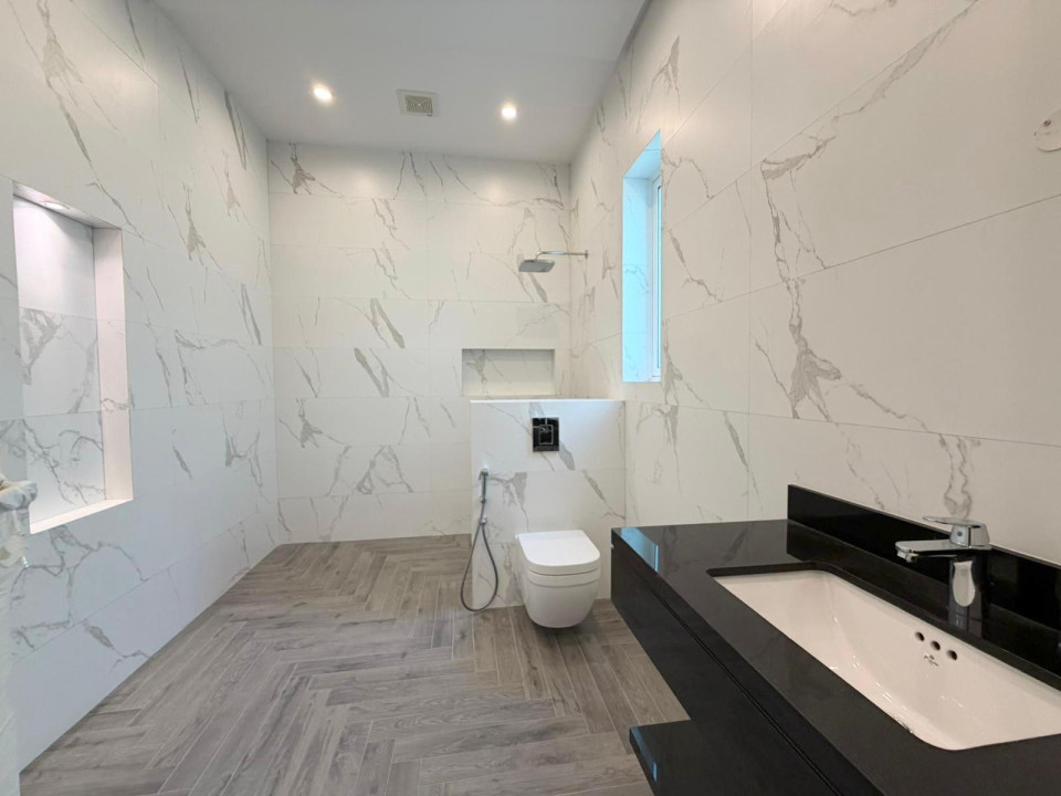 Villa for Sale in Sar Image #12141 8