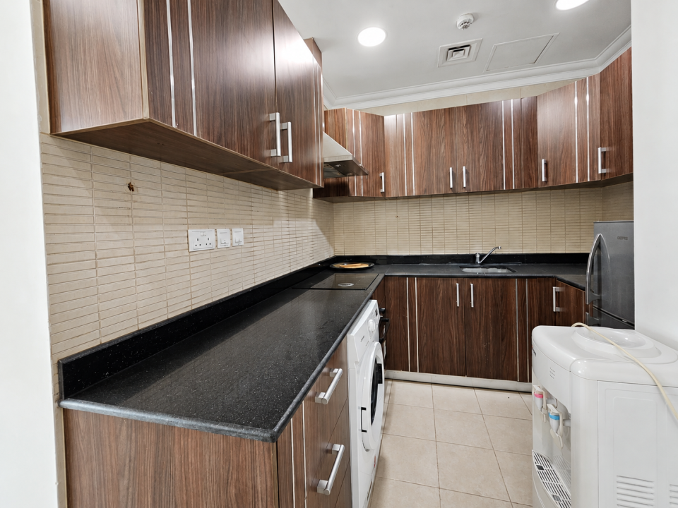 Studio Apartment for Sale in Juffair Image #12279 1