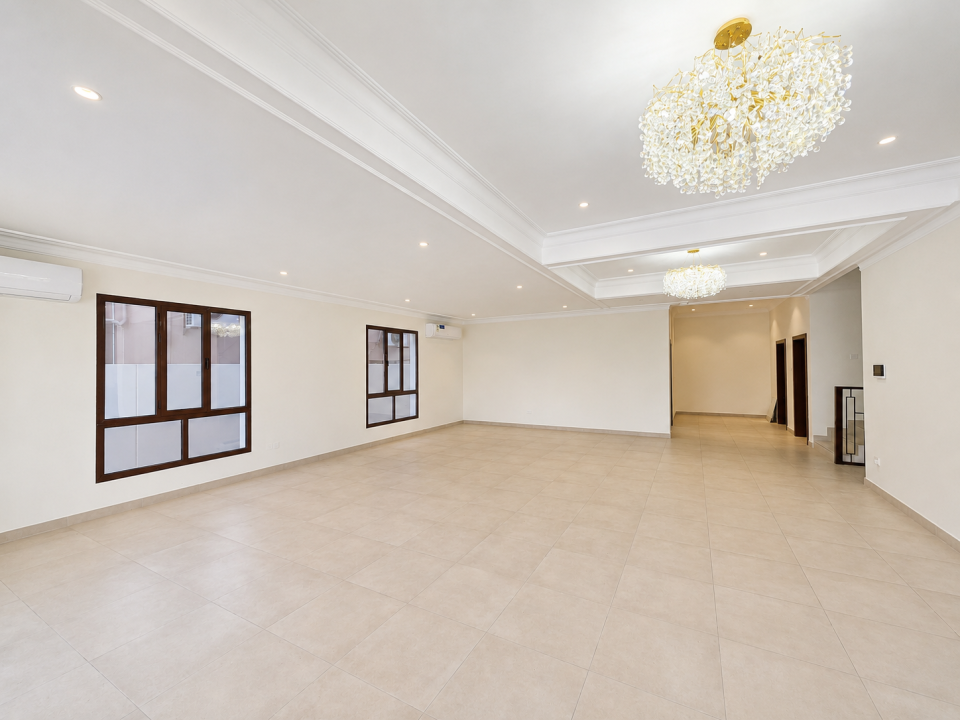 Villa for Sale in Sanad Image #12296 4