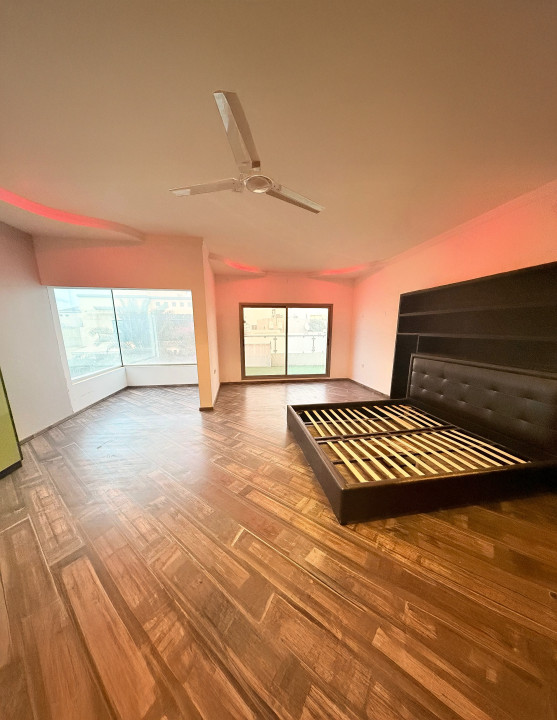 Villa for Sale in Sar Image #11786 1