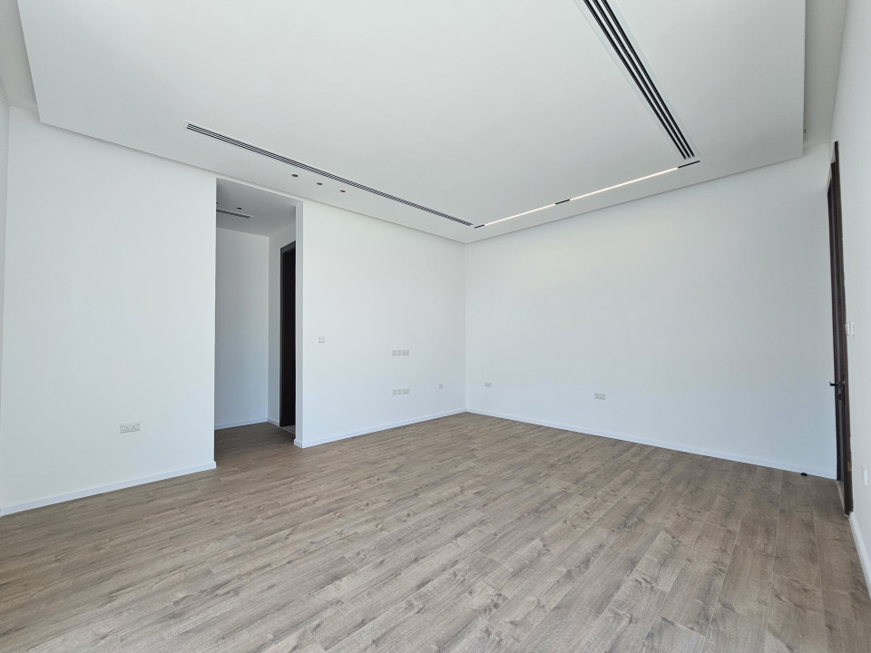 Villa for Sale in Sar Image #11798 7