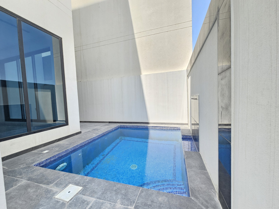 Villa for Sale in Sar Image #11798 9