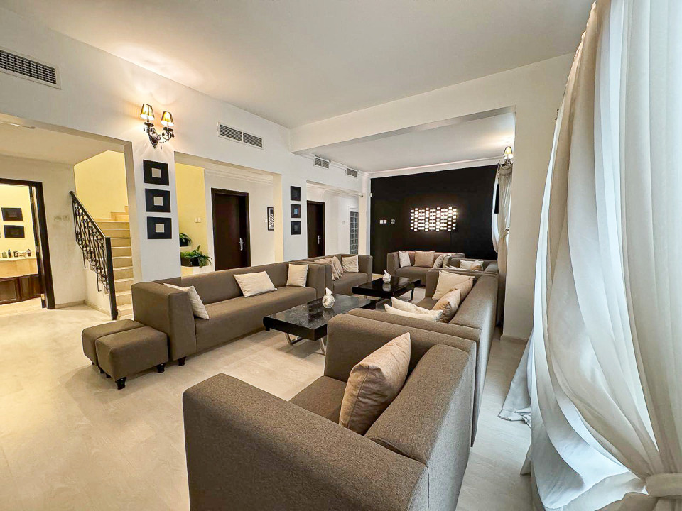Villa for Sale in Janabiyah Image #11828 2
