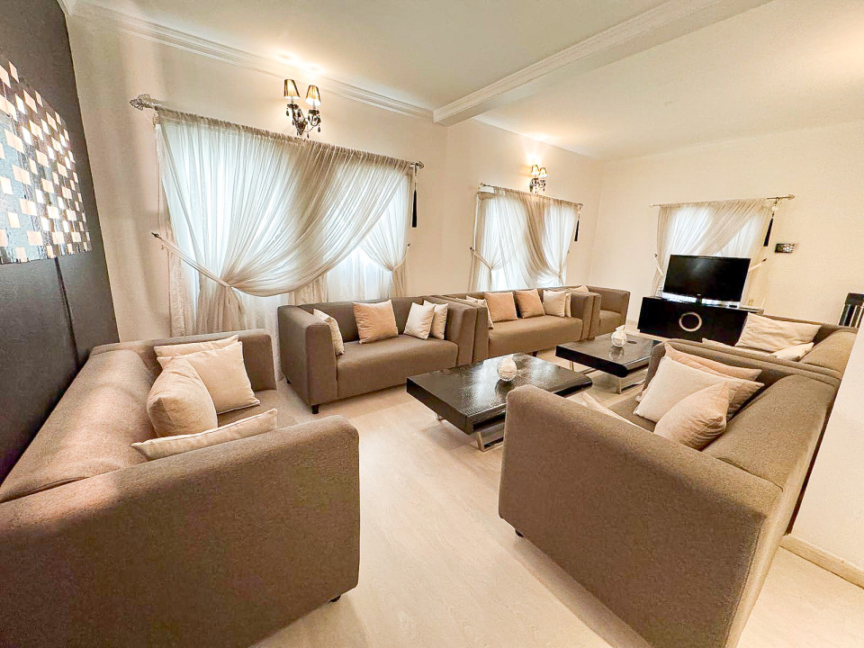 Villa for Sale in Janabiyah Image #11828 6