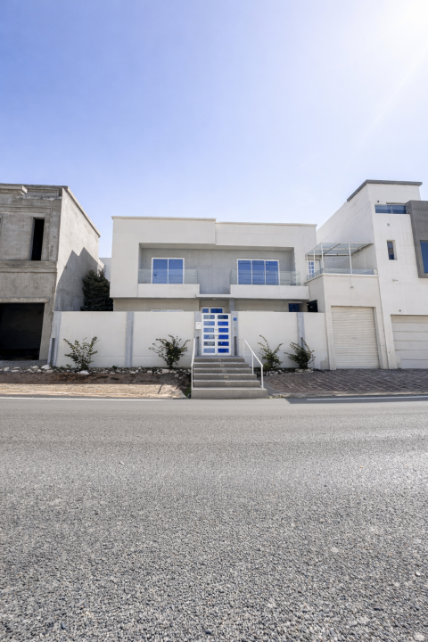 Villa for Sale in Markh Image #12083 0