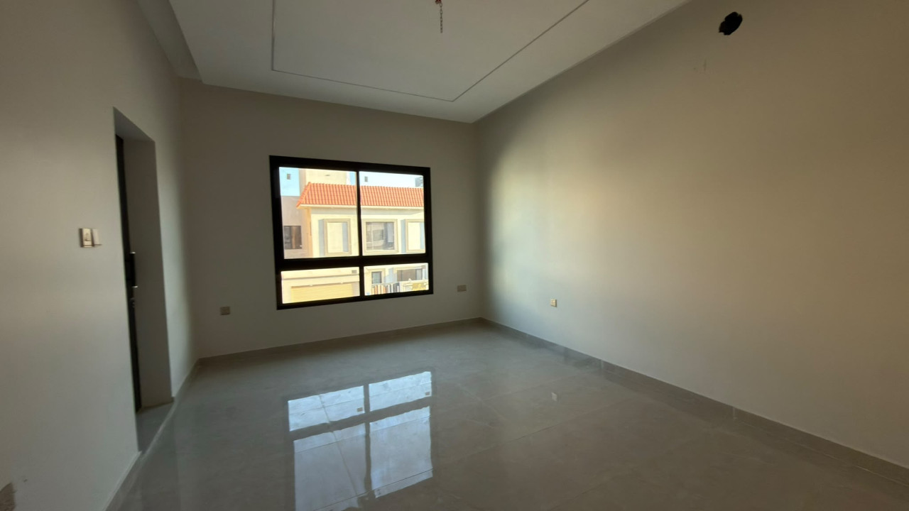 Villa for Sale in Shahrakkan Image #12612 3