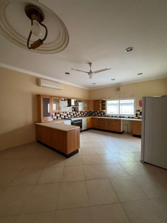 Villa for Rent in Sar Image #10010 3