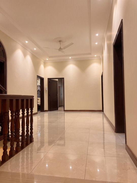 Villa for Sale in Arad Image #11720 0