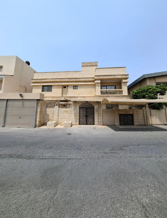 Villa for Sale in Zinj Image #12003 0