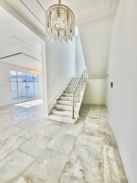 Villa for Sale in Sar Image #1343 5