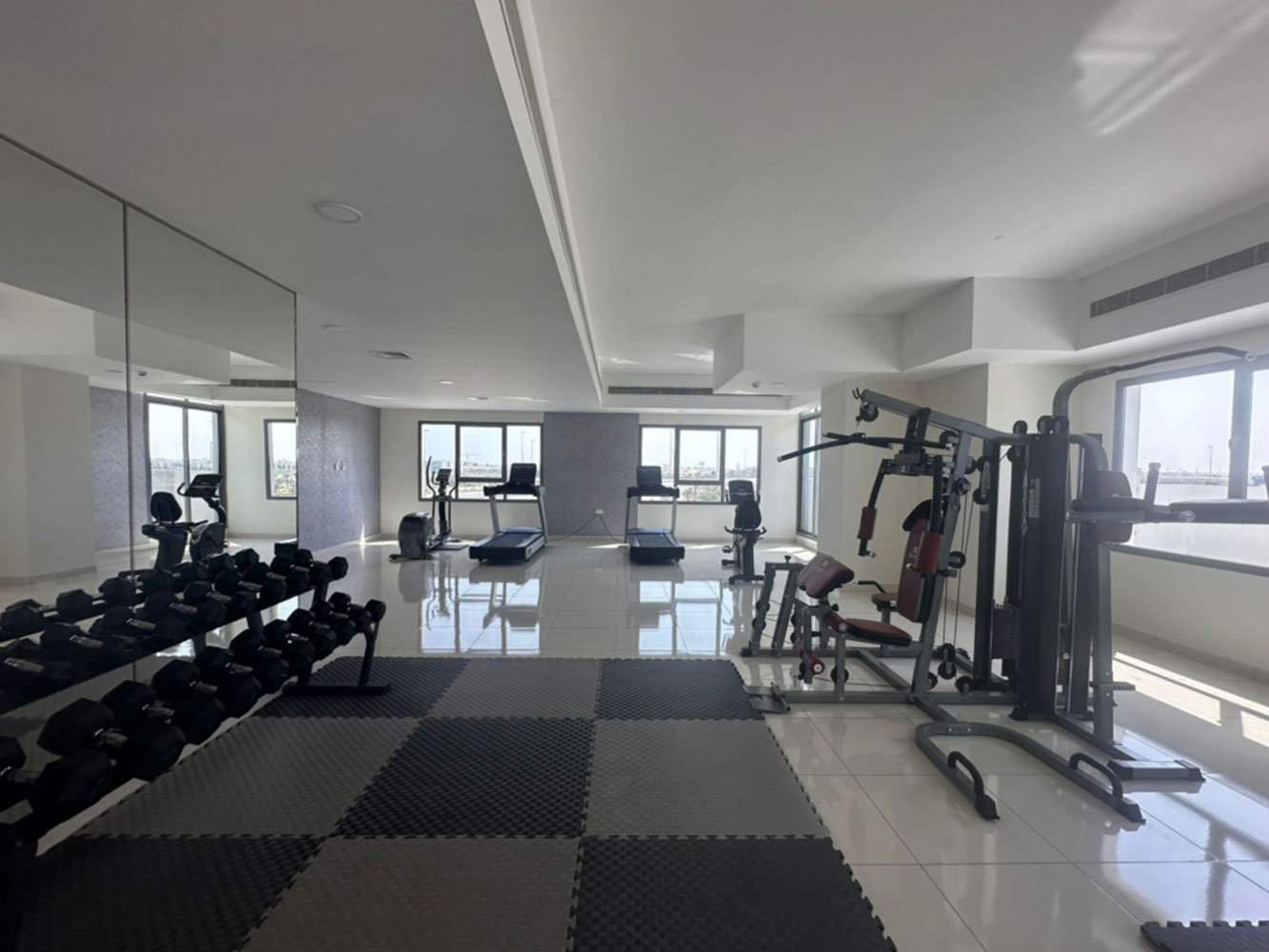 صورة شقة للإيجار في السهلة الشمالية #1382 3