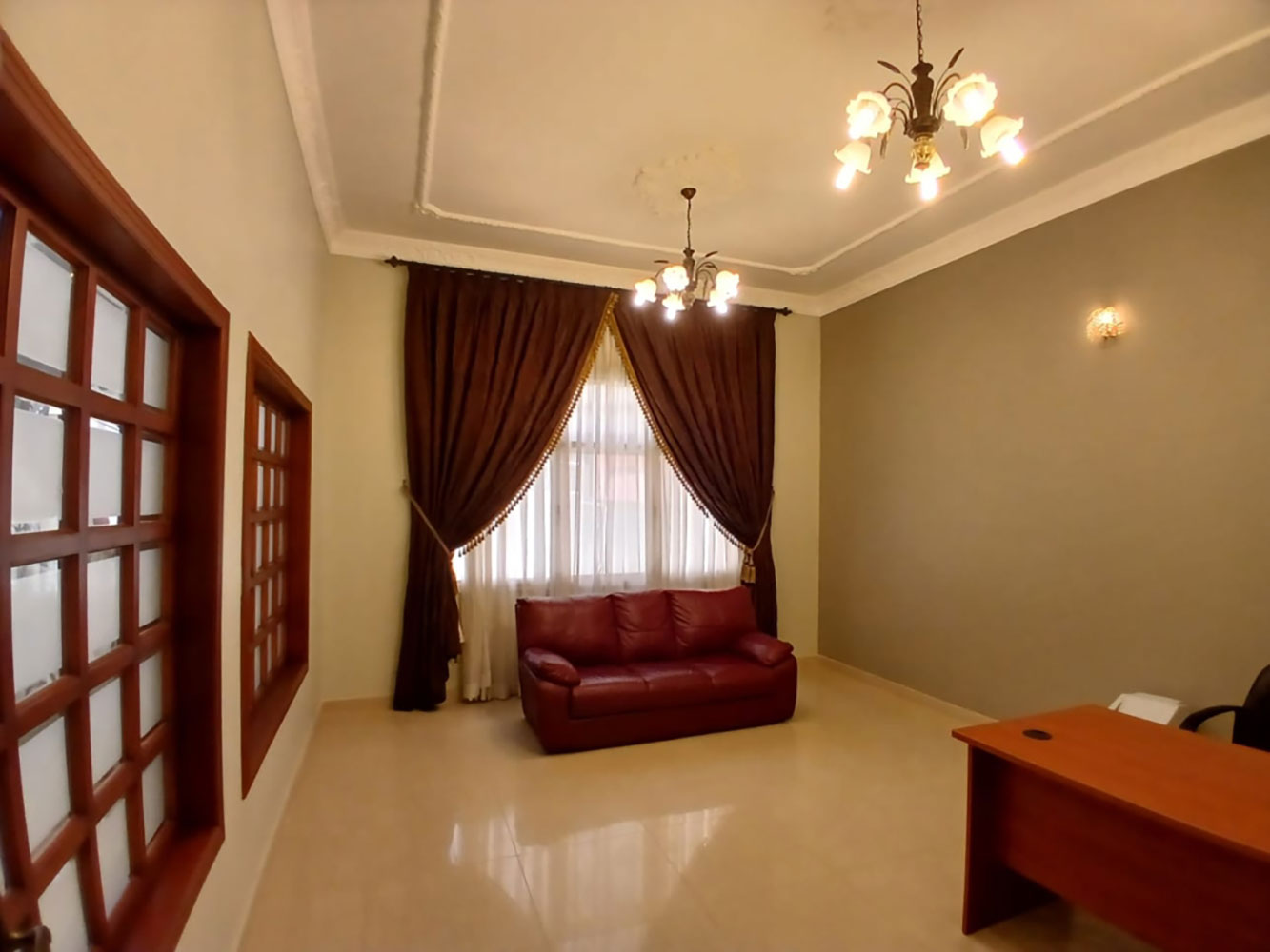 property 1832 image 3