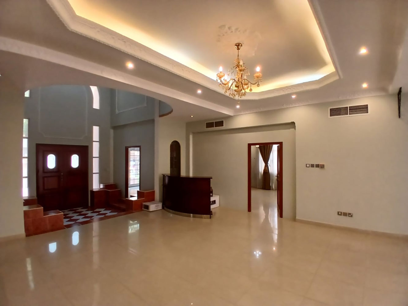 property 1832 image 4