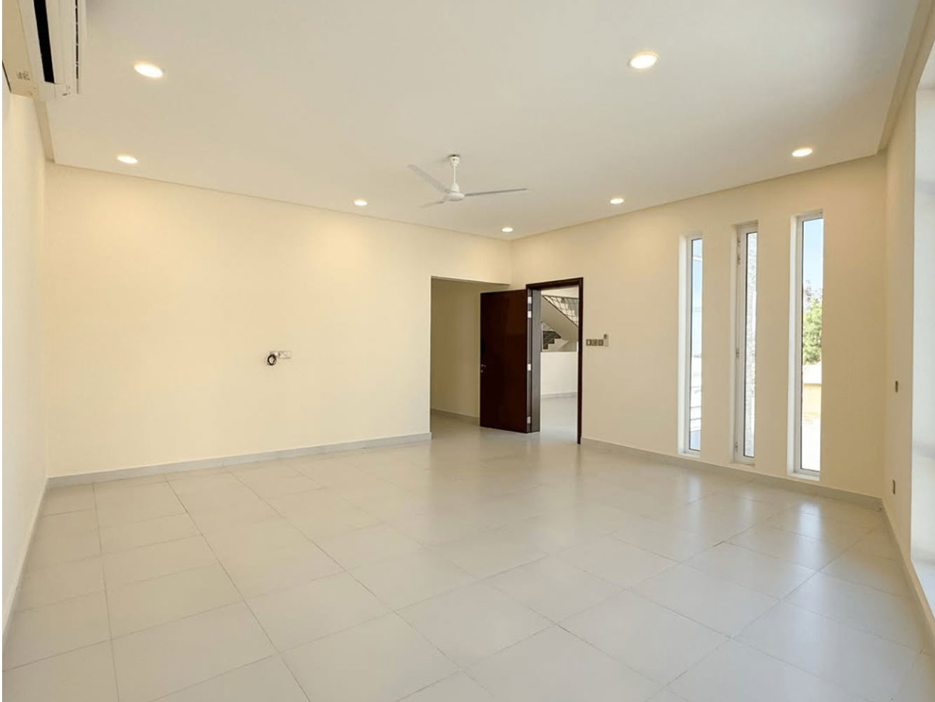 Villa for Sale in Northen Sehla Image #3334 5