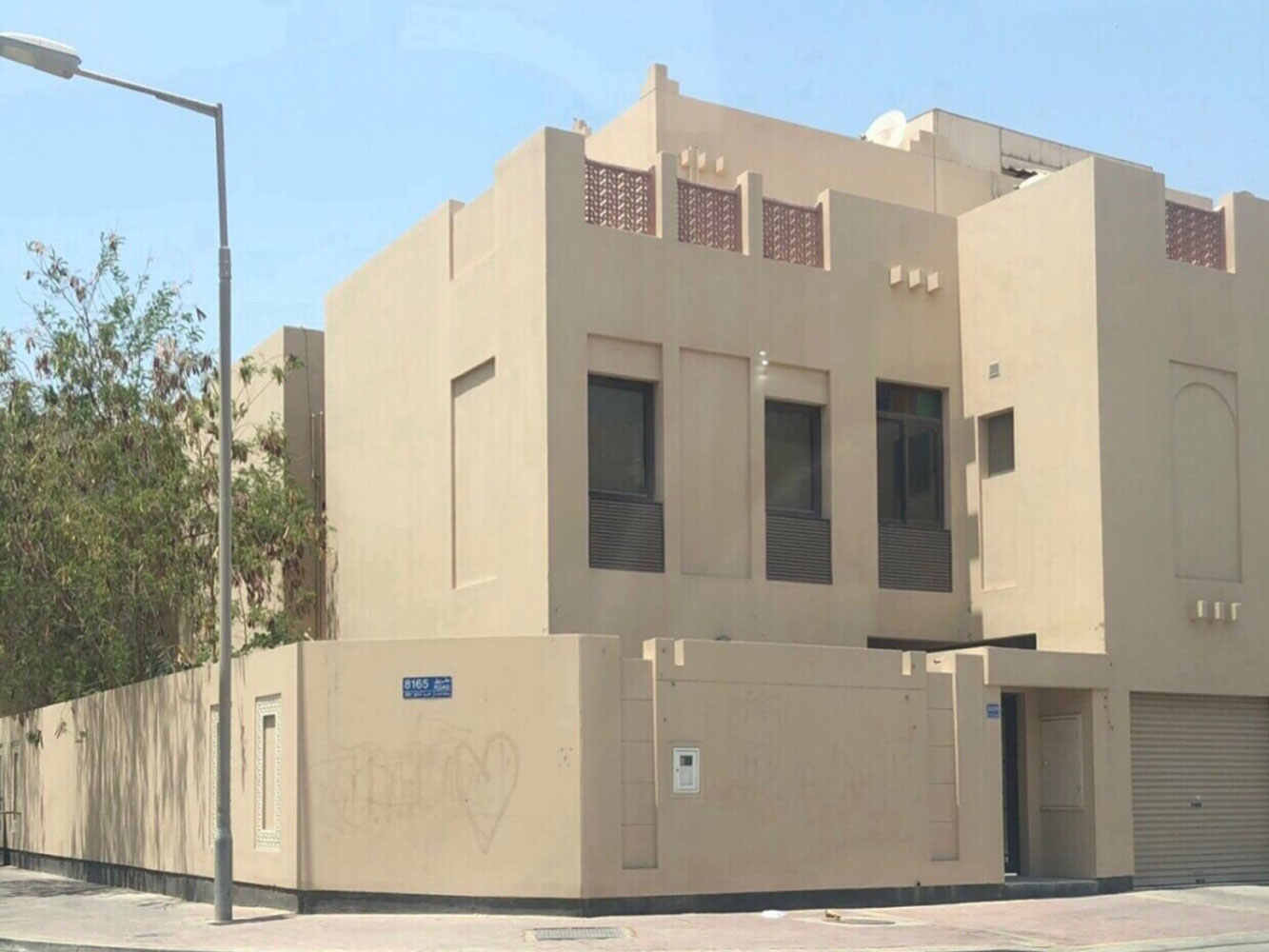 صورة فيلا للبيع في النبيه صالح #5038 0