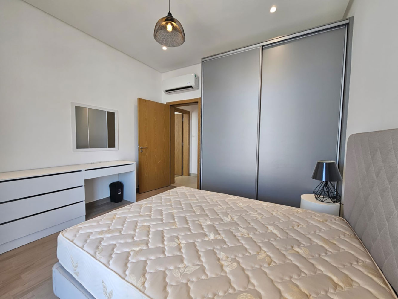 Apartment for Rent in Um Al Hasam Image #6339 6