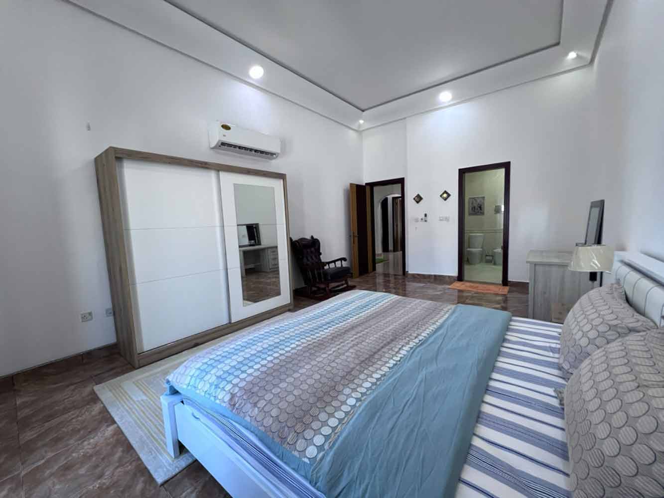 property 6448 image 1