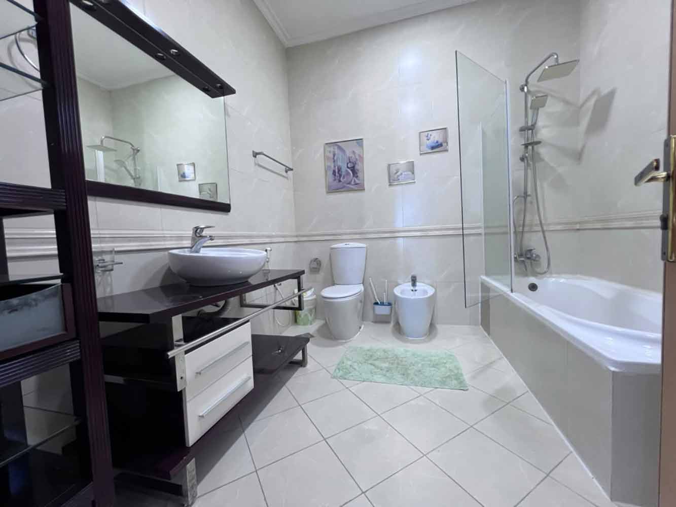 property 6448 image 3