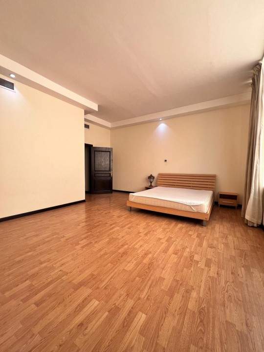 property 7226 image 6