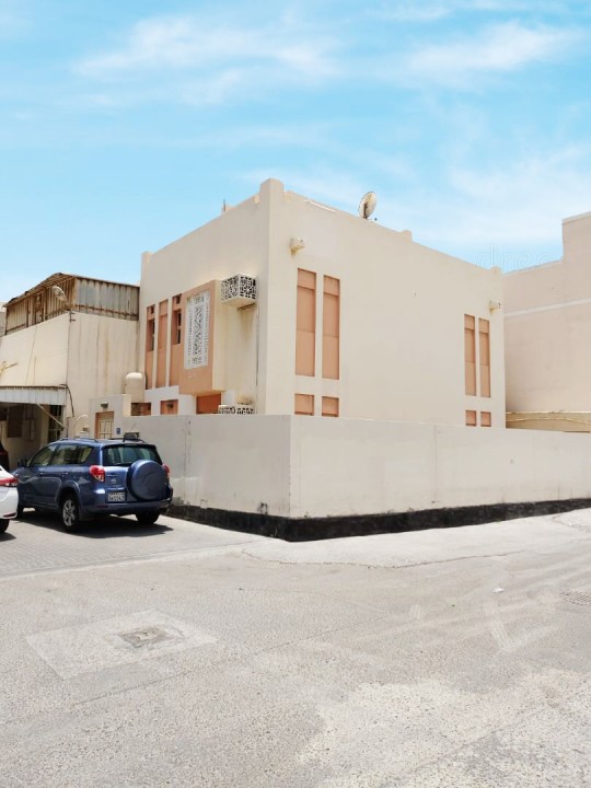 صورة فيلا للبيع في الرفاع #7240 0