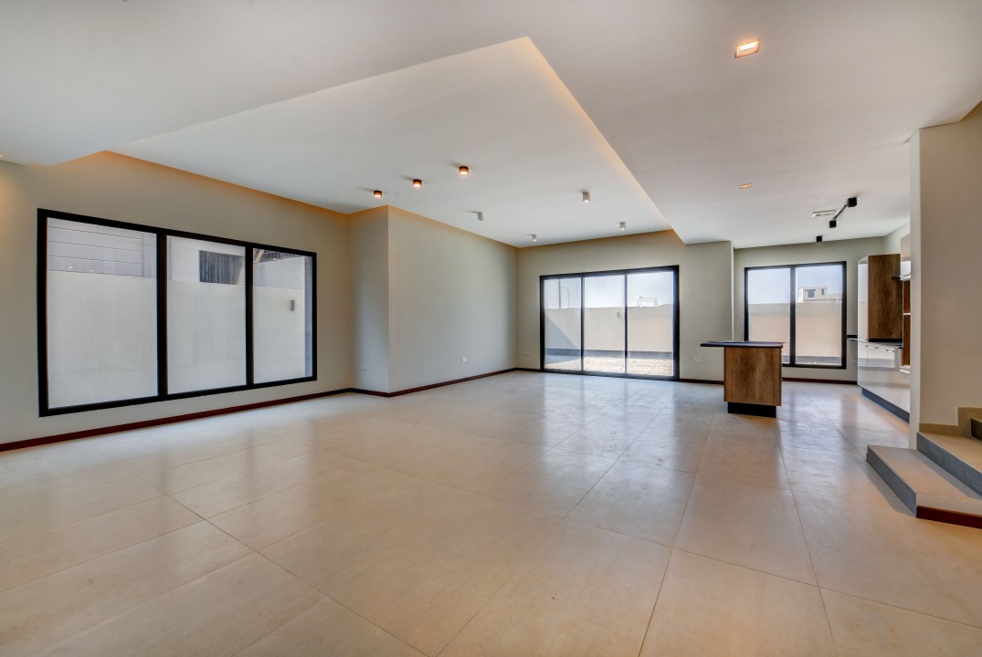 Villa for Sale in Diyar Al Muharraq Image #7386 3