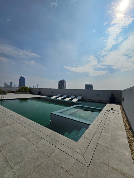 property 7428 image 5