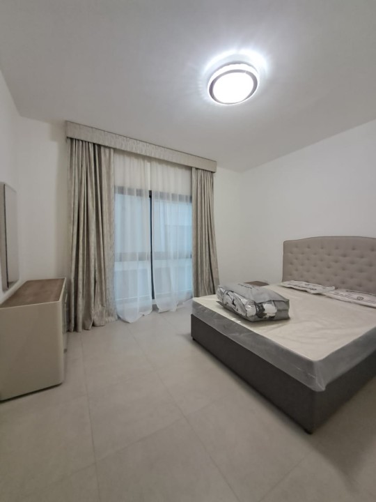 property 7433 image 5