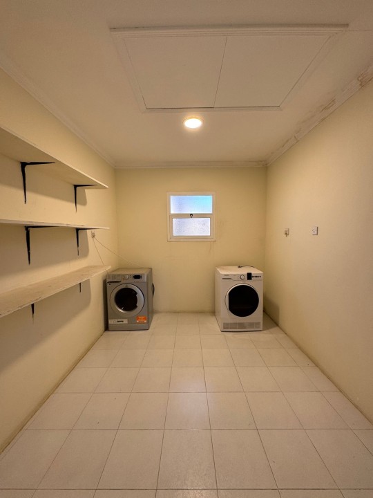 صورة فيلا للإيجار في الجنبية #7739 6