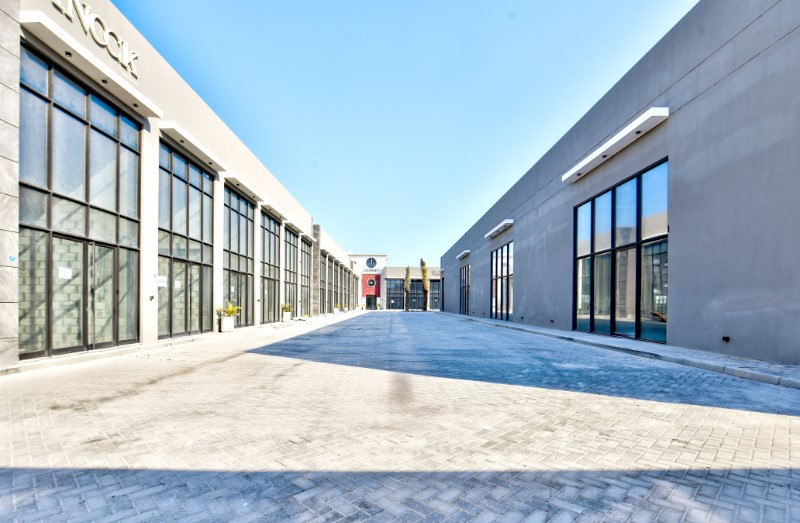 صورة محل للإيجار في سند #8134 1