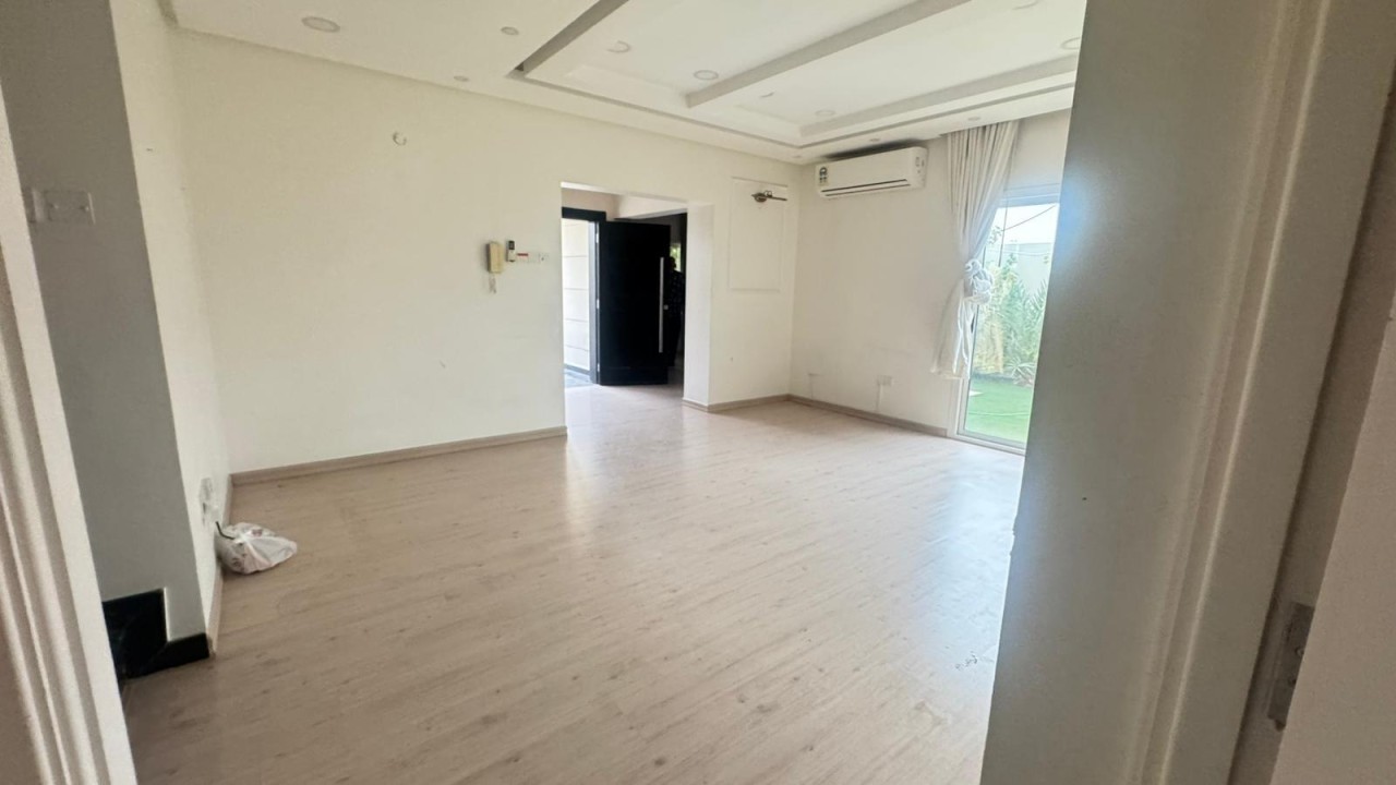 Villa for Sale in Salman Town Image #8894 8