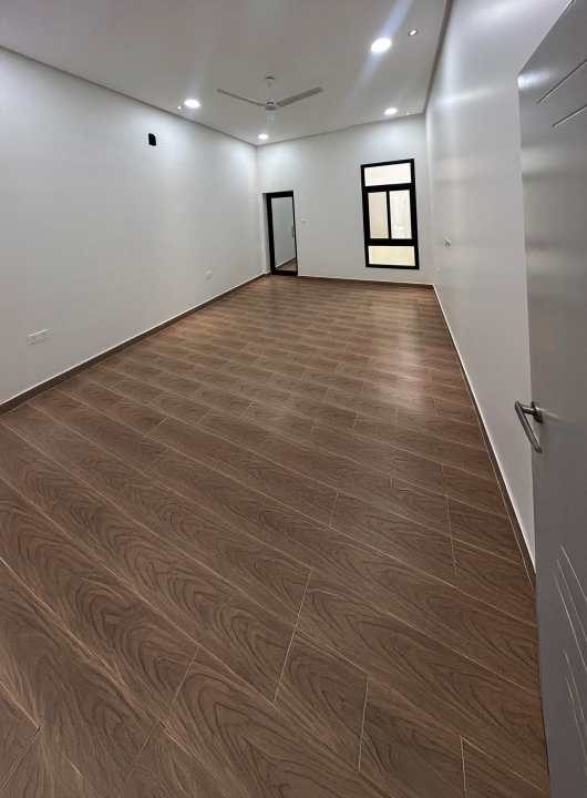 Villa for Sale in Durrat Al Muharraq Image #8992 6