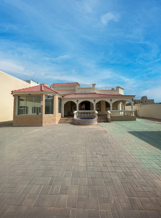 صورة فيلا للبيع في عراد #9018 0