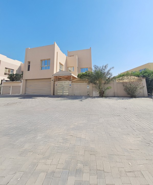 صورة فيلا للبيع في سند #9447 0