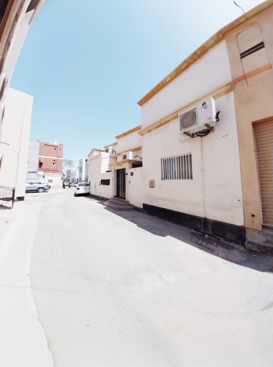 صورة فيلا للبيع في الدير #9470 0