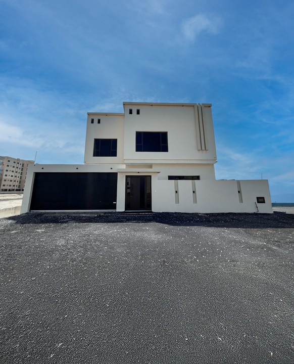 صورة فيلا للبيع في الحد #9473 0