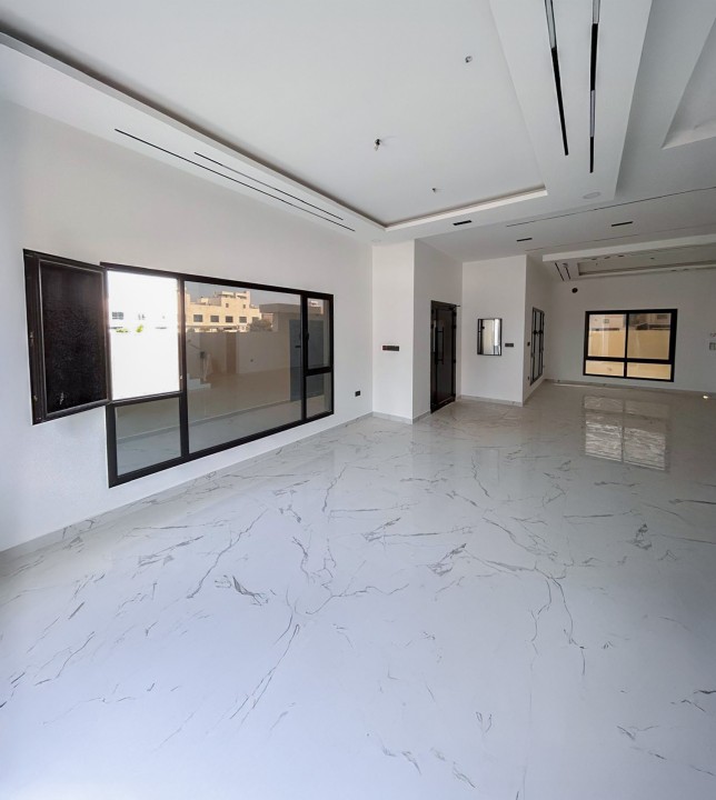 صورة فيلا للبيع في الحد #9473 5