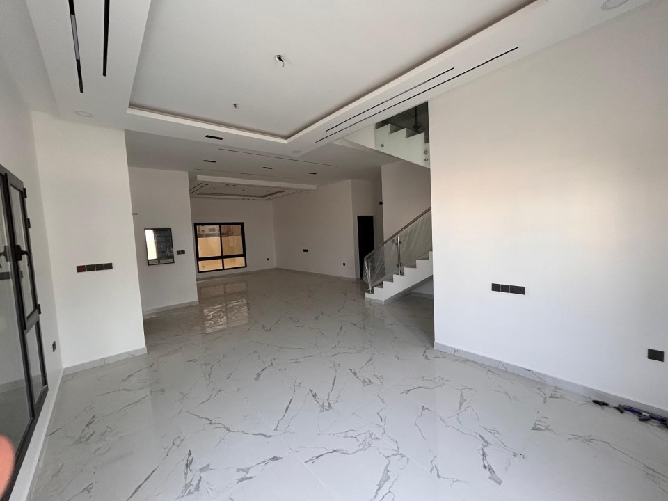 صورة فيلا للبيع في الحد #9473 9